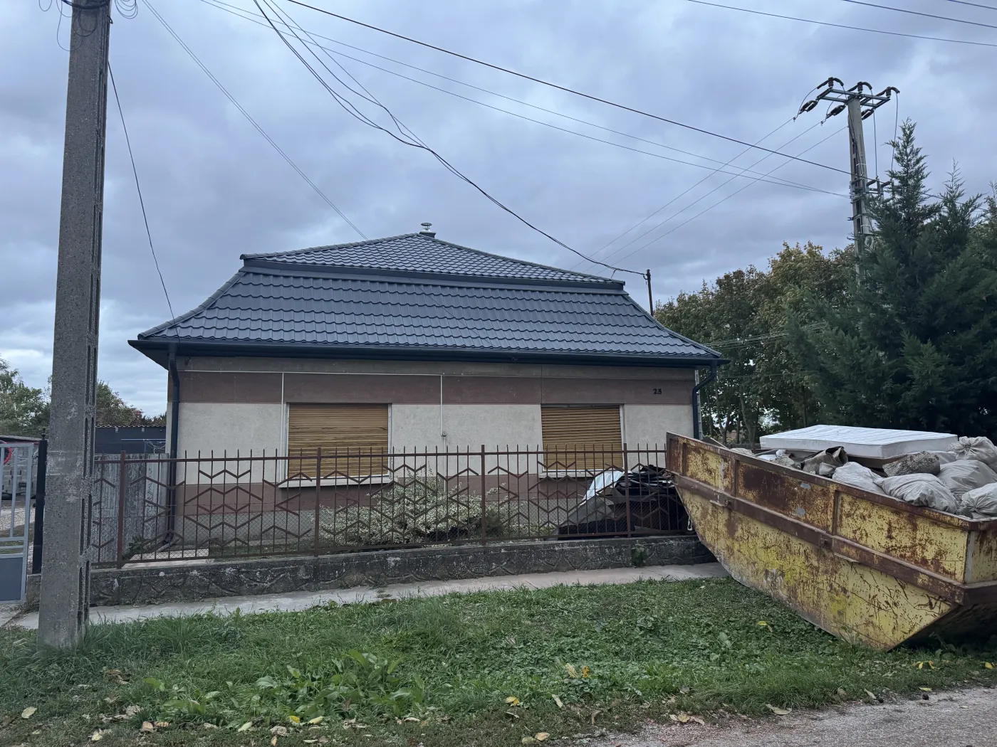 Felújított családi ház tető
